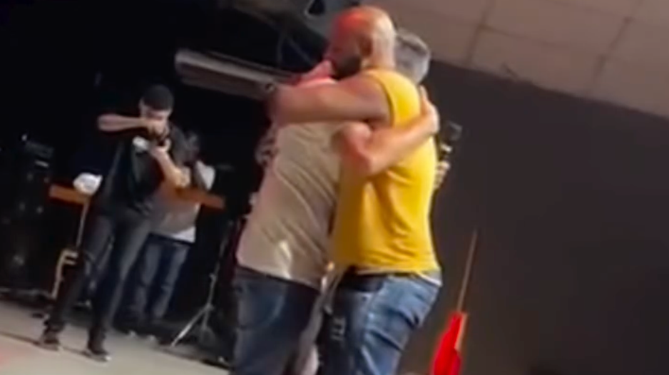 "This Is Your Last Chance"—A Man Walks In and Give Life to Jesus